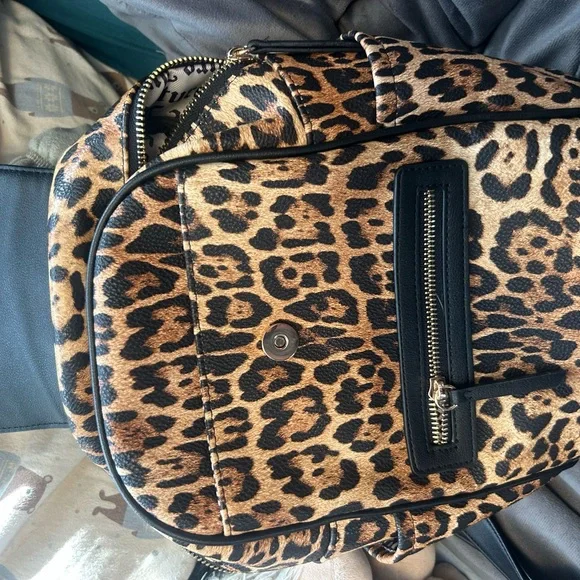 Juicy Couture Wild Leopard Backpack - Picture 4 of 5